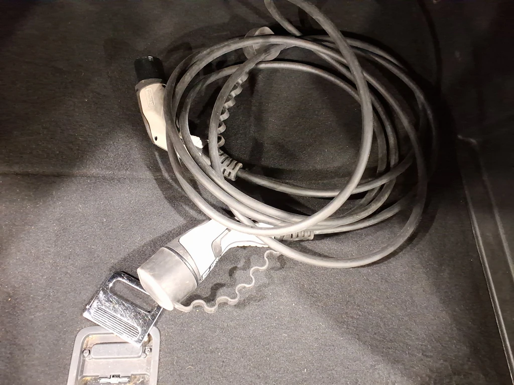 Peugeot 3008 1.6i Plug-In Hybrid Allure | Mobile.bg � ����������� 9