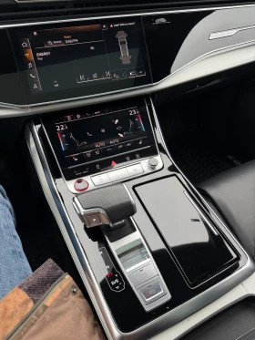 Audi SQ7, снимка 12