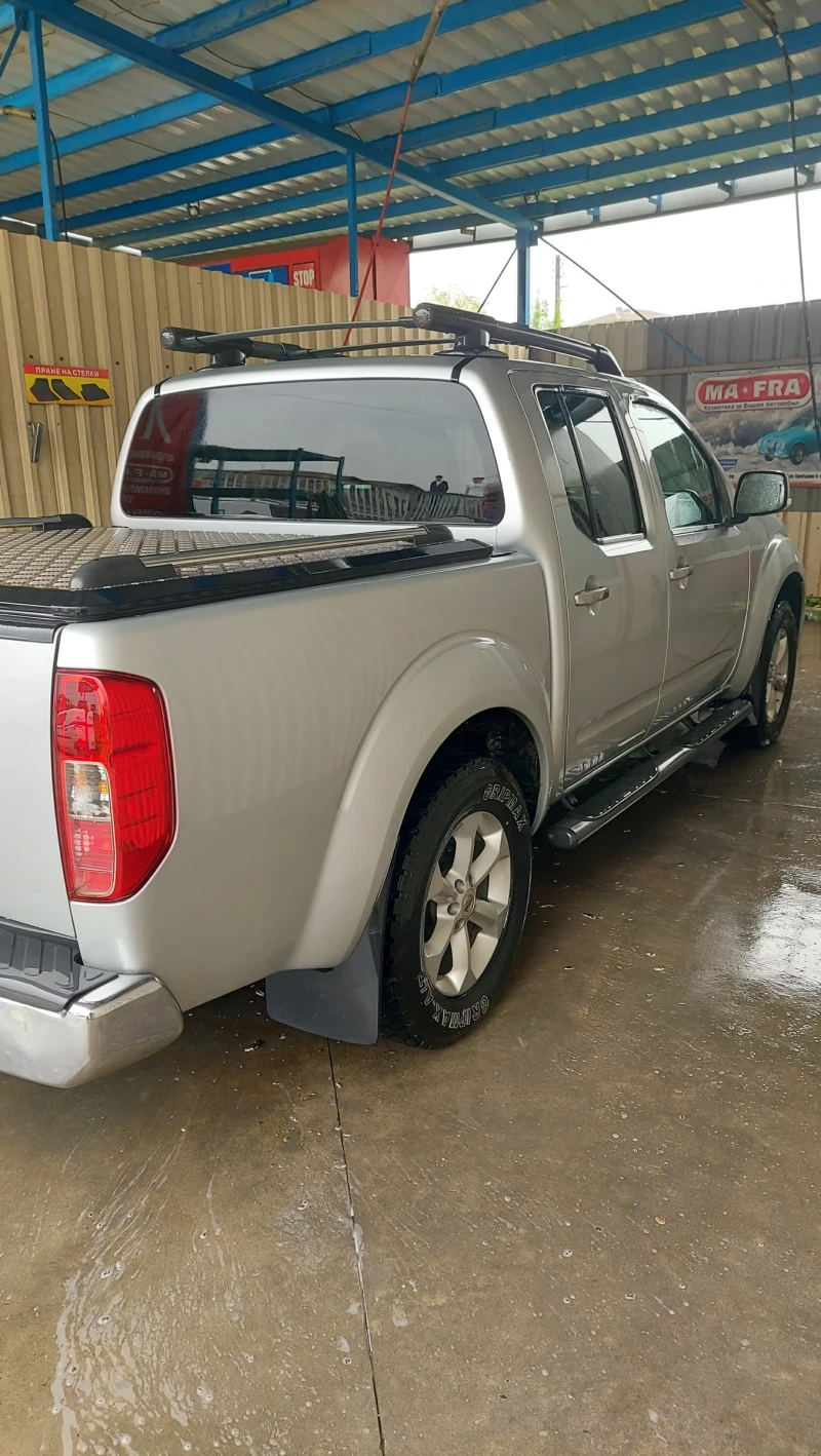 Nissan Navara, снимка 3 - Автомобили и джипове - 47324196