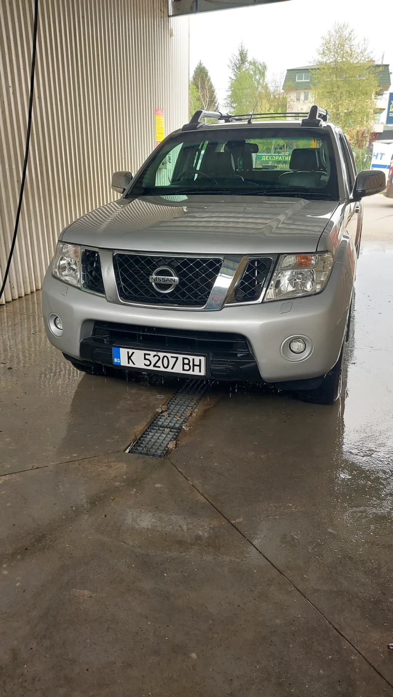 Nissan Navara, снимка 1 - Автомобили и джипове - 47324196