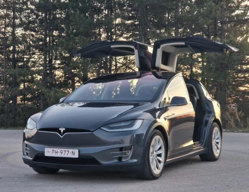 Tesla Model X X90D с Гаранция, снимка 1 - Автомобили и джипове - 47720067