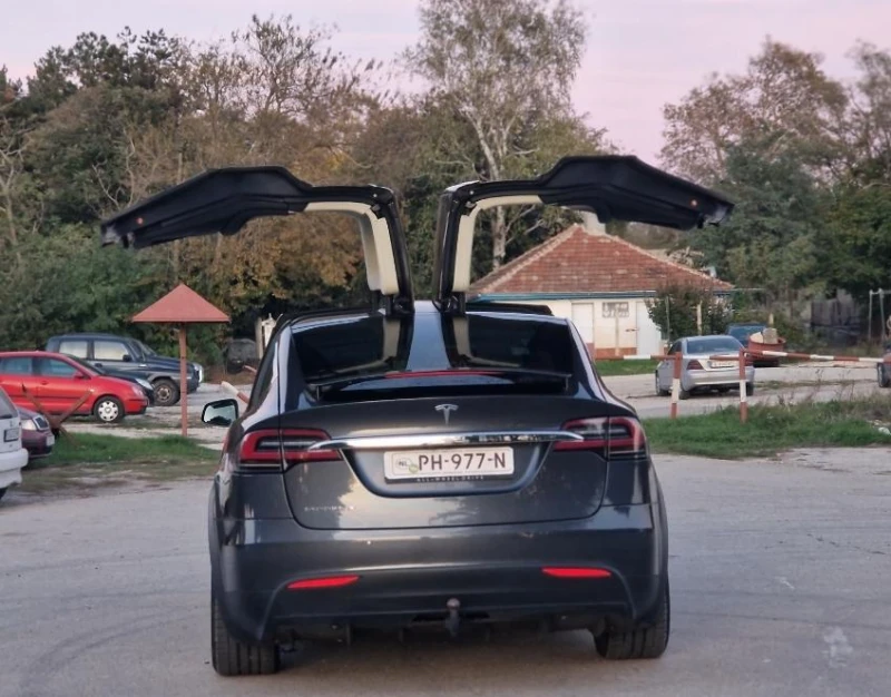 Tesla Model X X90D с Гаранция, снимка 7 - Автомобили и джипове - 47720067