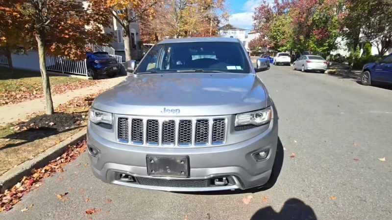 Jeep Grand cherokee Overland, снимка 1 - Автомобили и джипове - 47966428