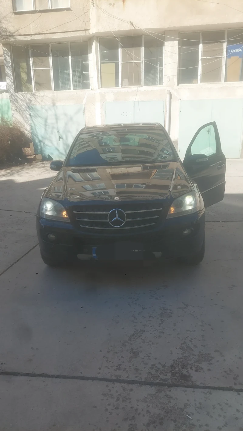 Mercedes-Benz ML 320, снимка 9 - Автомобили и джипове - 49492424