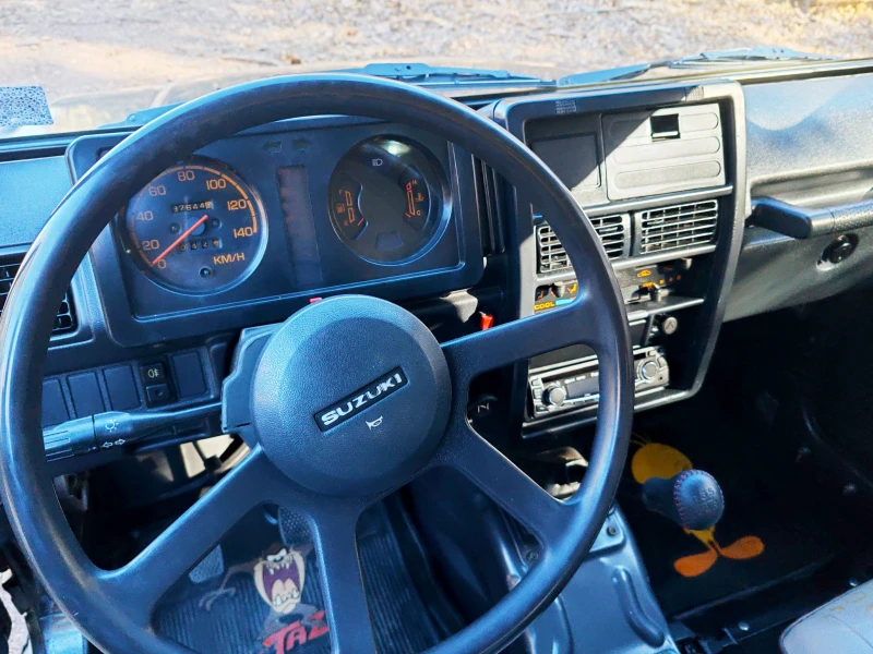 Suzuki Samurai 1.3 Бензин Дълга База!, снимка 9 - Автомобили и джипове - 52284655