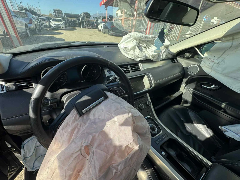 Land Rover Range Rover Evoque 2.2 D, снимка 5 - Автомобили и джипове - 52273883