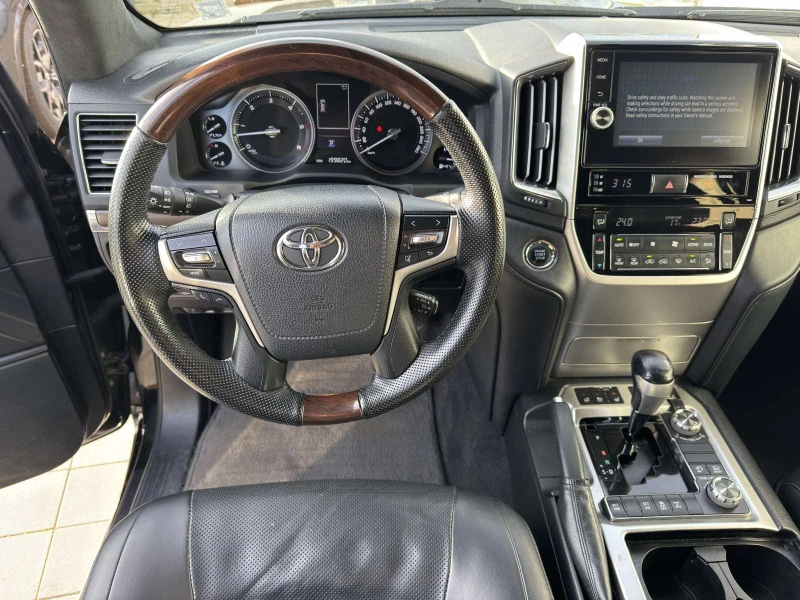 Toyota Land cruiser, снимка 4 - Автомобили и джипове - 52411752