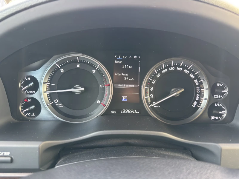 Toyota Land cruiser, снимка 6 - Автомобили и джипове - 52411752