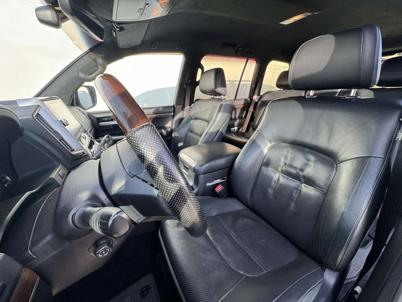 Toyota Land cruiser, снимка 5 - Автомобили и джипове - 52411752