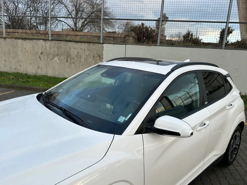 Hyundai Kona Premium 64 kWh, снимка 3 - Автомобили и джипове - 53025275