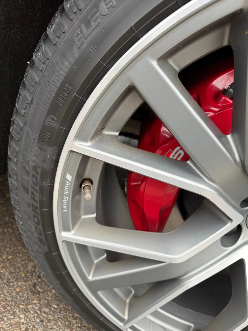 Audi SQ7, снимка 14 - Автомобили и джипове - 53293146