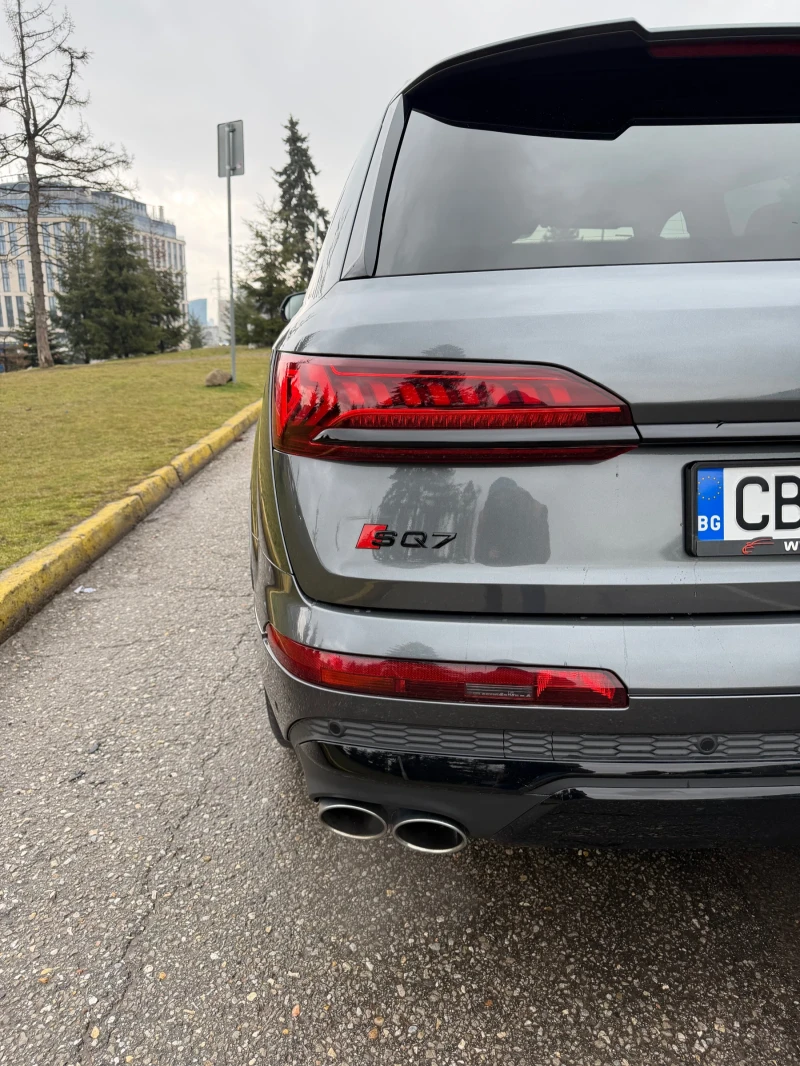 Audi SQ7, снимка 13 - Автомобили и джипове - 53293146