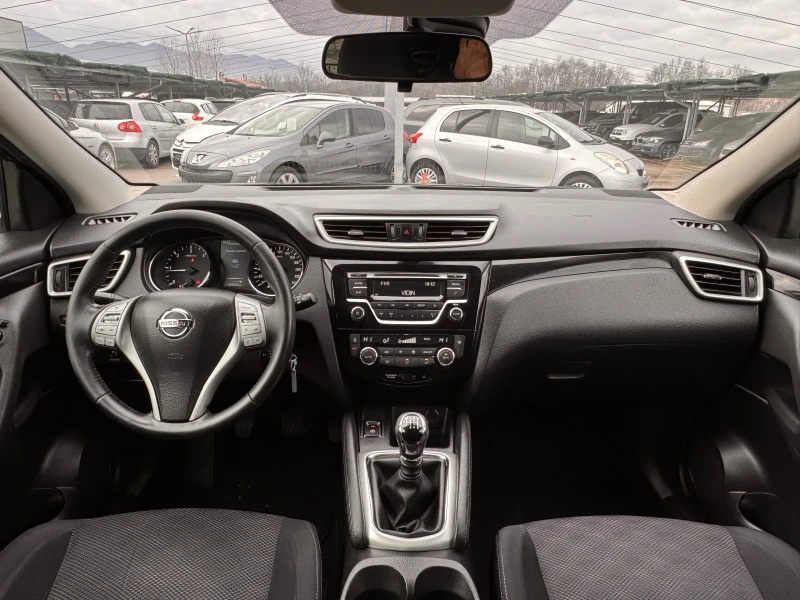 Nissan Qashqai 1.5DCI ИТАЛИЯ, снимка 9 - Автомобили и джипове - 53397226