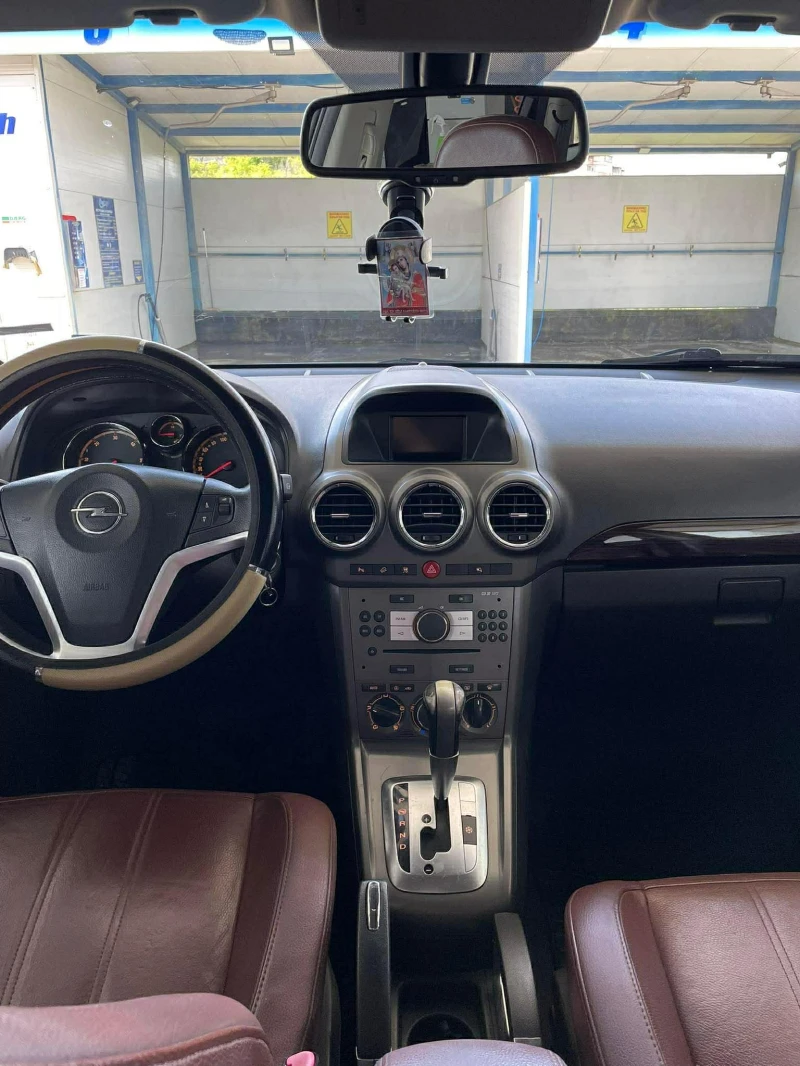 Opel Antara 2.0 CDTI, снимка 4 - Автомобили и джипове - 53579678