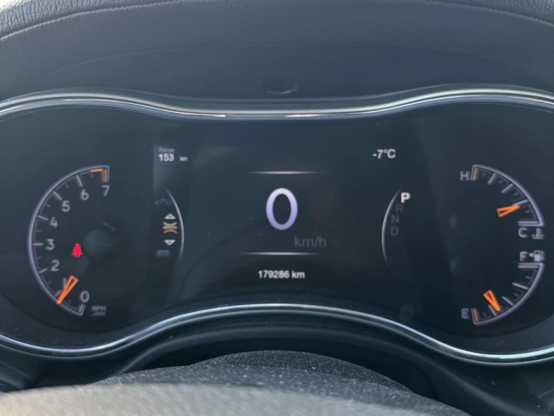 Jeep Grand cherokee * Overland* ALPINE* LED* 2 КЛЮЧА* ПОДГРЕВ* PANO* K, снимка 8 - Автомобили и джипове - 53587511