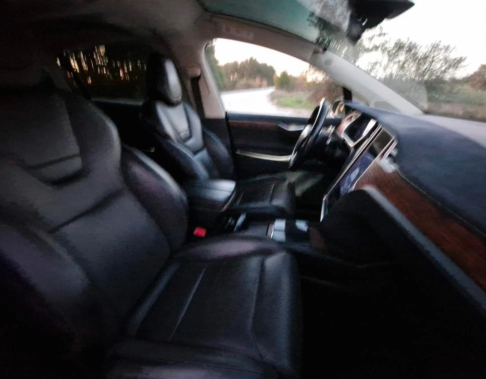 Tesla Model X X75D   | Mobile.bg   13