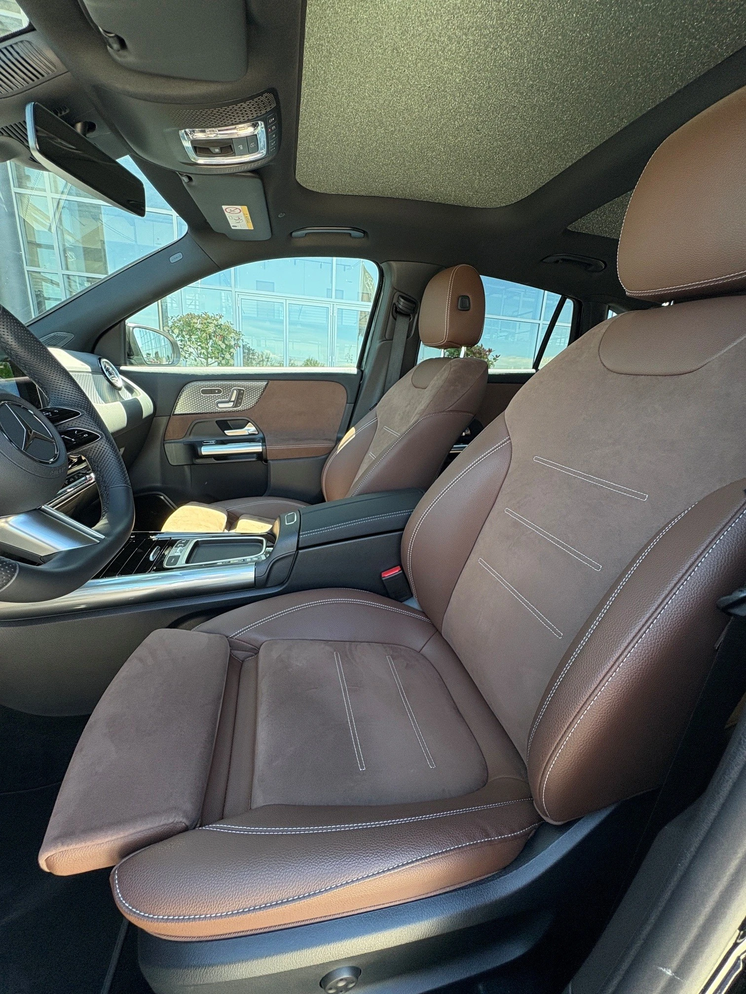 Mercedes-Benz GLA 200 d 4MATIC, снимка 10 - Автомобили и джипове - 51752466
