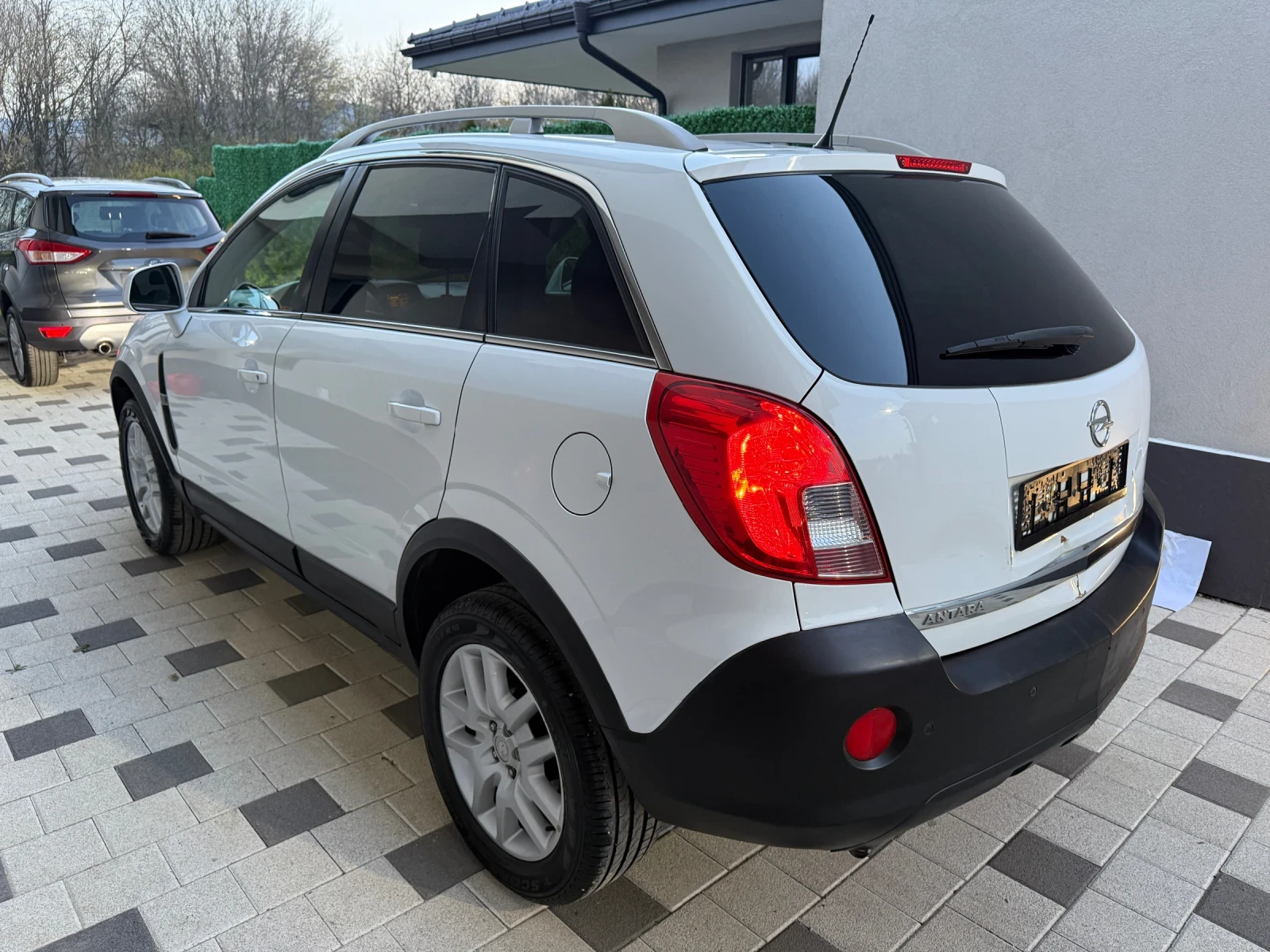 Opel Antara Opel Antara 2.4i , 4X4, EURO5A. FACELIFT | Mobile.bg   8