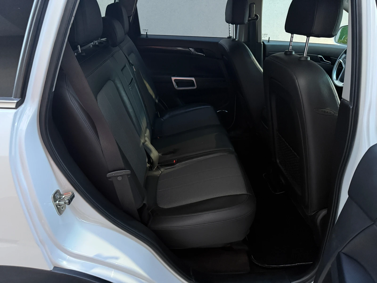 Opel Antara Opel Antara 2.4i , 4X4, EURO5A. FACELIFT | Mobile.bg   12