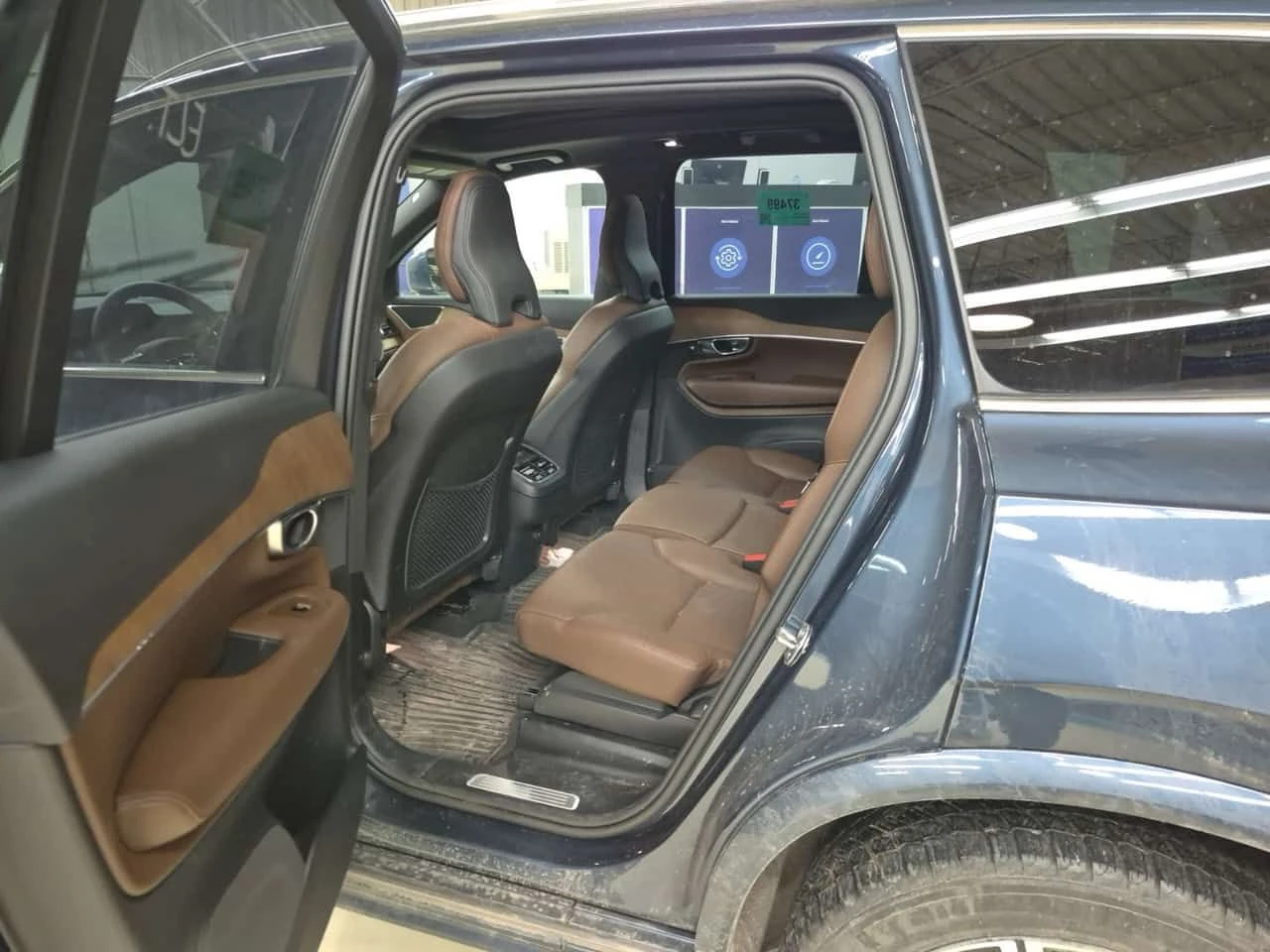 Volvo Xc90 * PLUS BRIGHT THEME * CARFAX * БЕЗ ПЪРВОНАЧАЛНА ВН, снимка 12 - Автомобили и джипове - 53865103