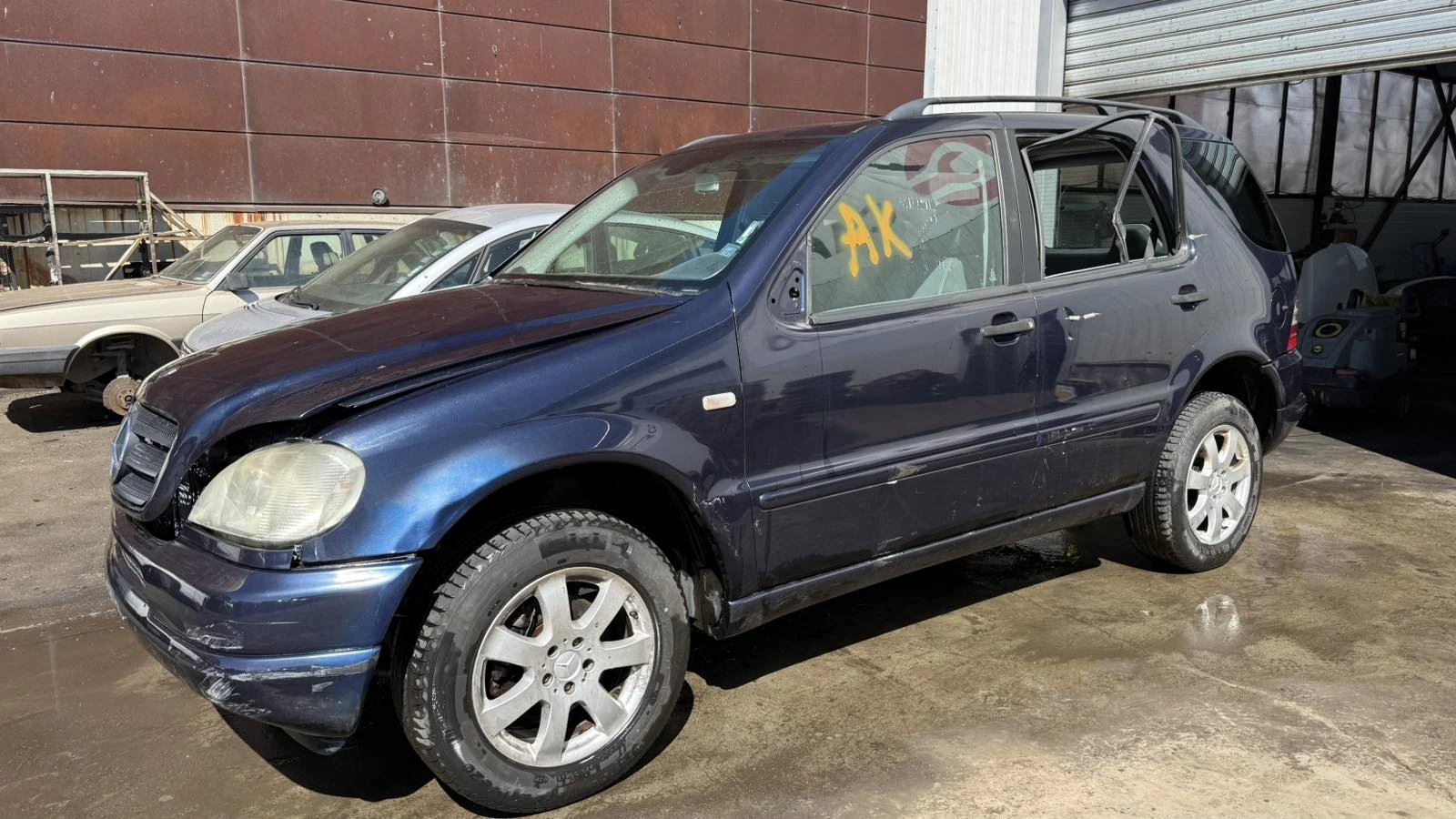 Mercedes-Benz ML W163, снимка 2 - Автомобили и джипове - 54186760