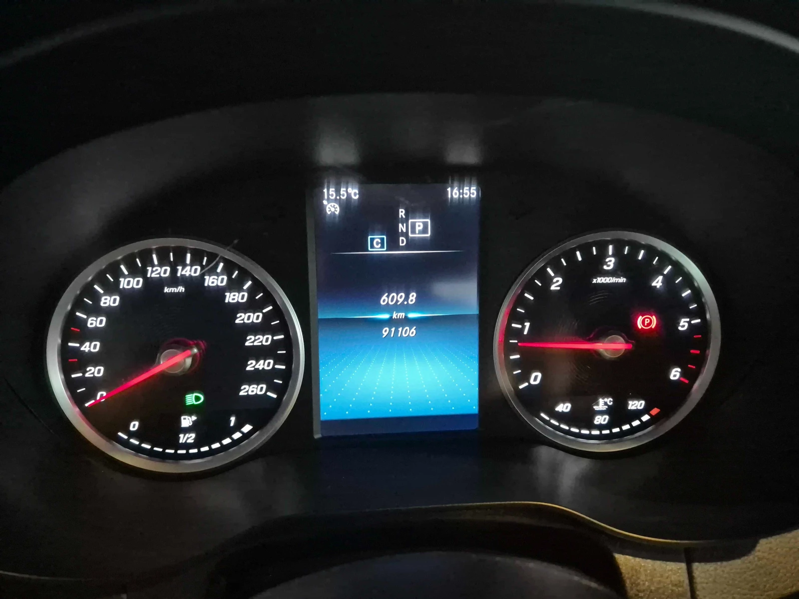 Mercedes-Benz GLC 300 GLC 300d Sport - 4-Matic - 245 �.�.  | Mobile.bg � ����������� 8