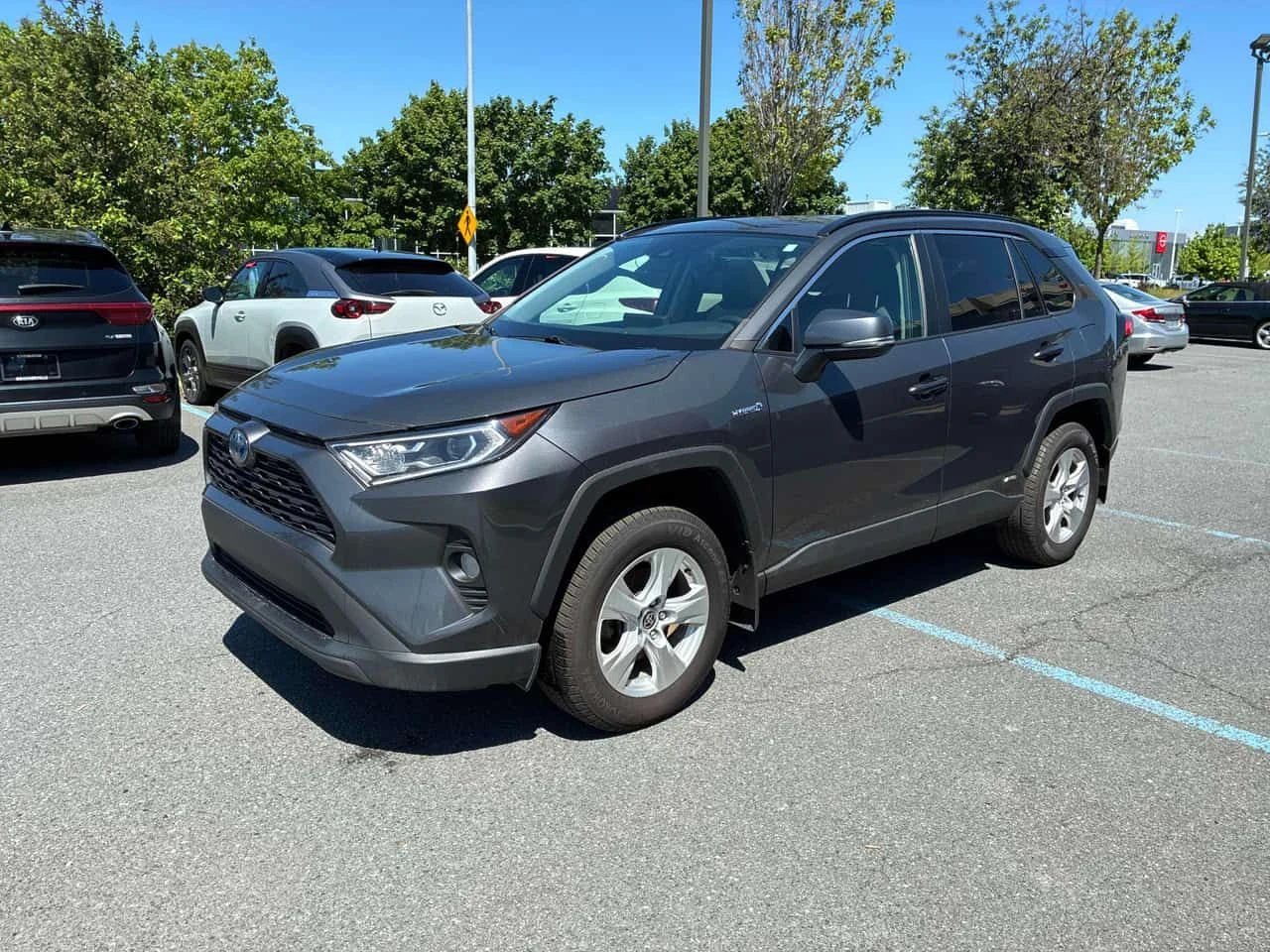 Toyota Rav4 * Hybrid * ПОДГРЕВ * ПАНОРАМА * ПРЕДСТАВИТЕЛСТВО