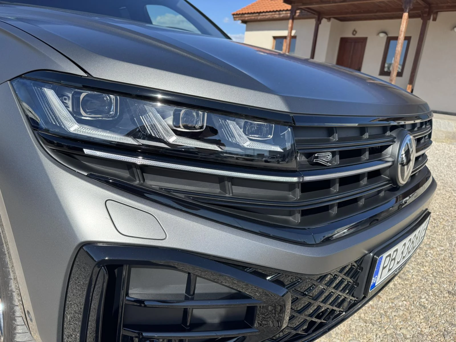 VW Touareg R-Line 3.0 TDI DSG, снимка 10 - Автомобили и джипове - 55313988