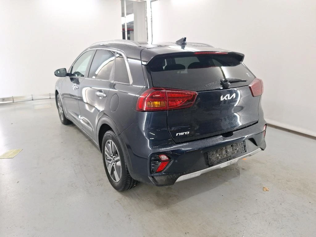 Kia Niro 1.6 GDI Plug-in Hybrid, снимка 4 - Автомобили и джипове - 55937334