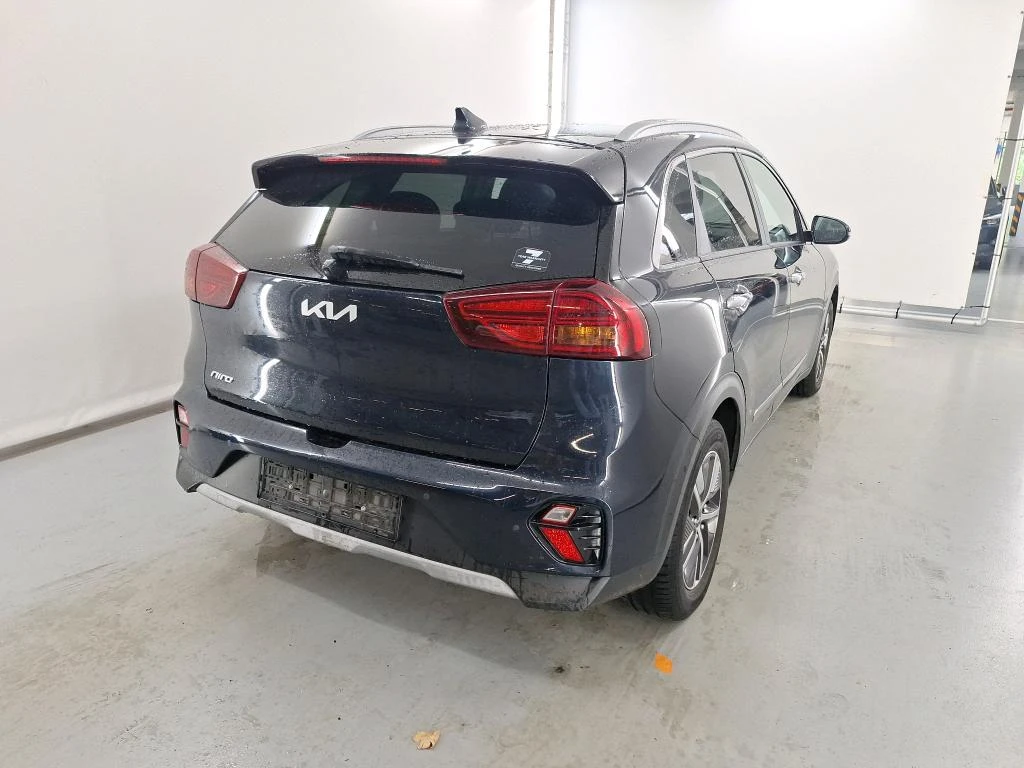 Kia Niro 1.6 GDI Plug-in Hybrid, снимка 3 - Автомобили и джипове - 55937334