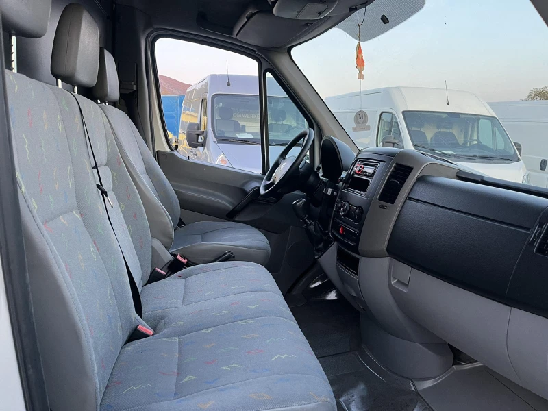 VW Crafter KLIMA, снимка 14 - Бусове и автобуси - 47804692