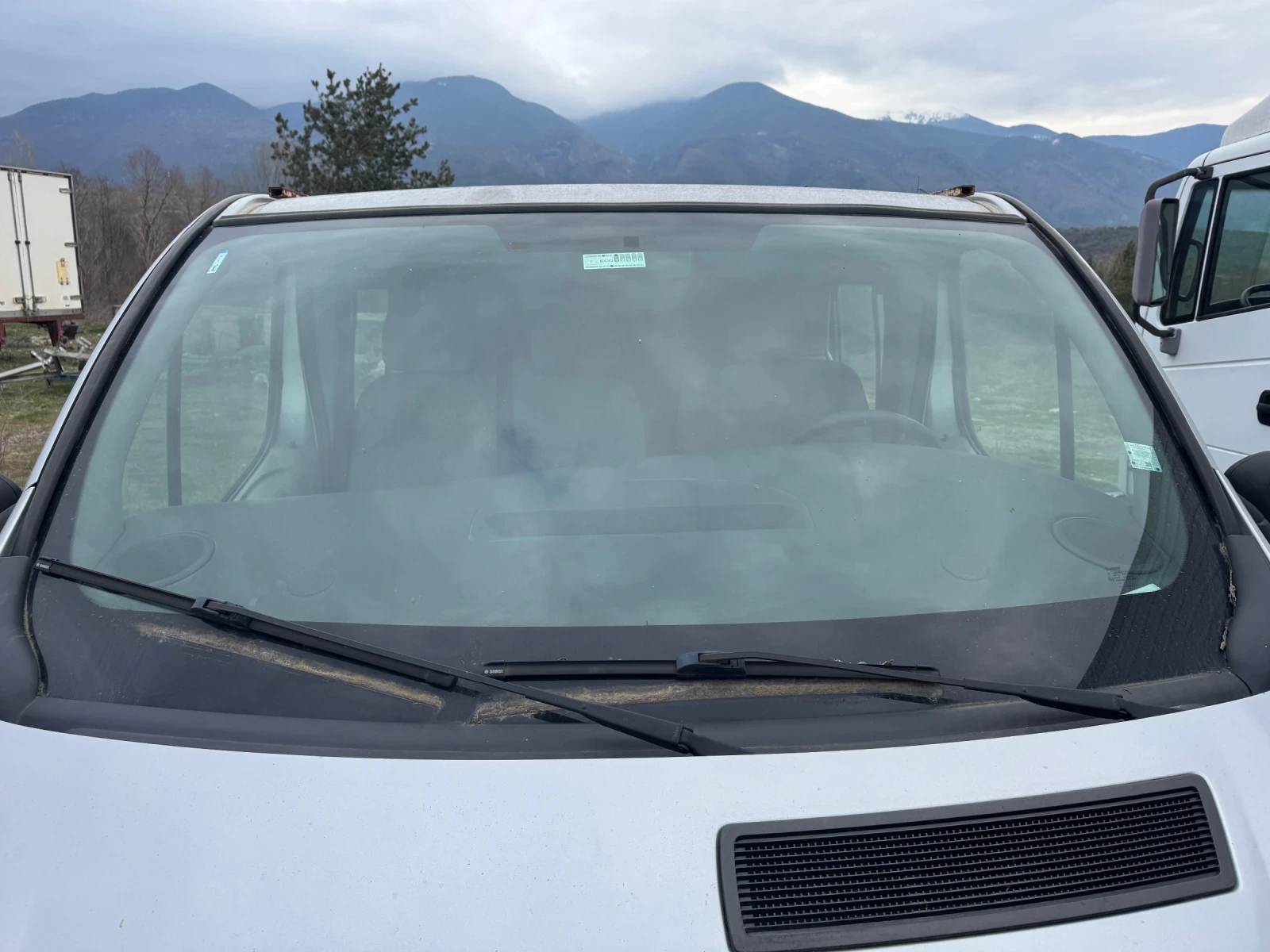 Opel Vivaro 1.9CDTI, снимка 16 - Бусове и автобуси - 53917106