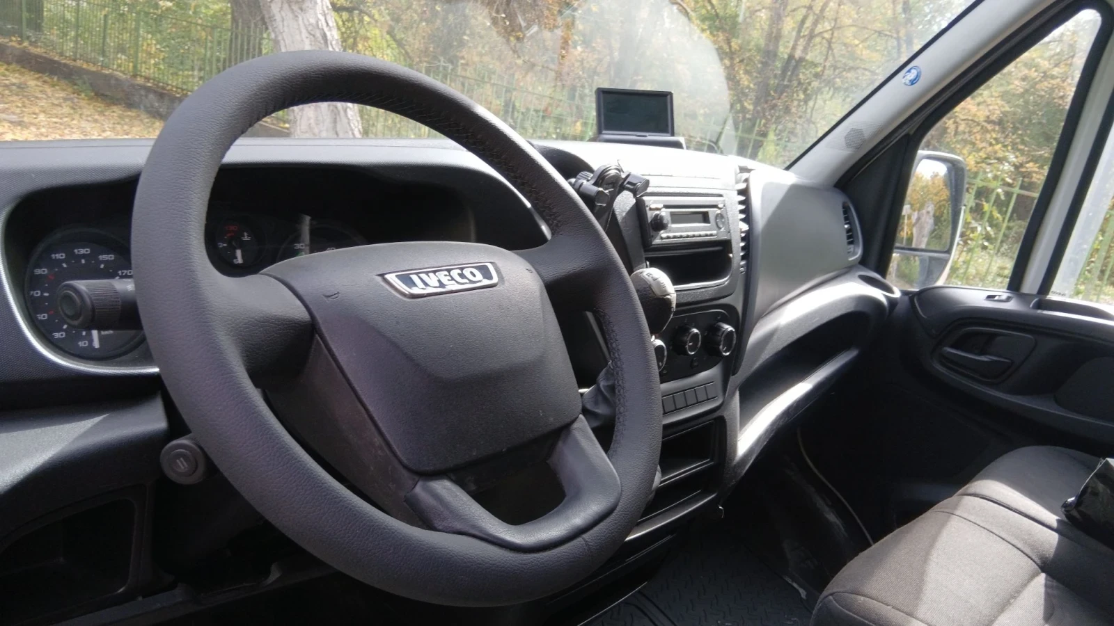 Iveco Daily 35c15, снимка 10 - Бусове и автобуси - 56715239