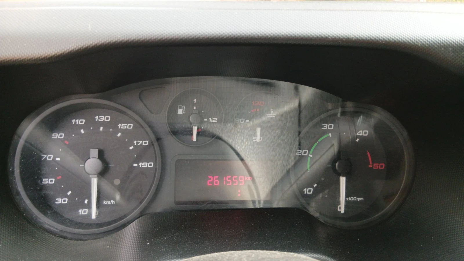 Iveco Daily 35c15, снимка 11 - Бусове и автобуси - 56715239