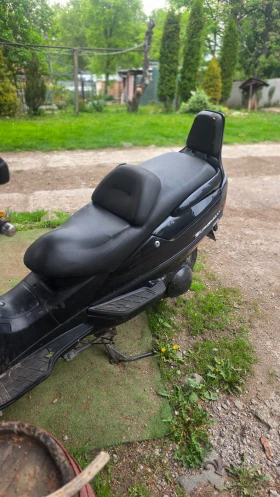 Suzuki Burgman 400 кубика, снимка 6