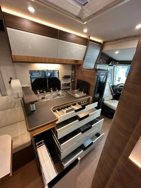 ������ Rapido 854F 2026 AT8 | Mobile.bg � ����� ������ 9