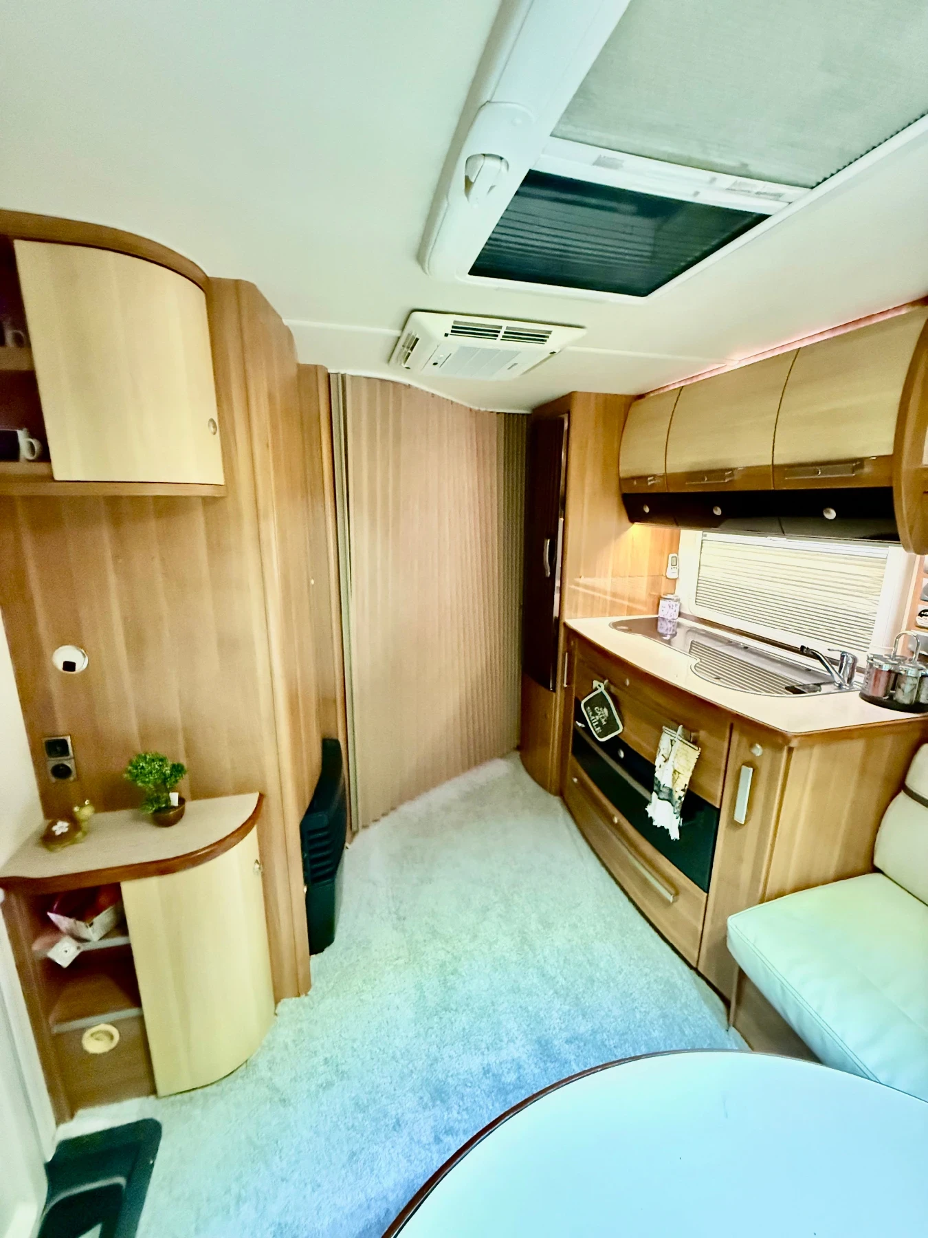 Каравана Fendt Opal 590, снимка 6 - Каравани и кемпери - 53826365