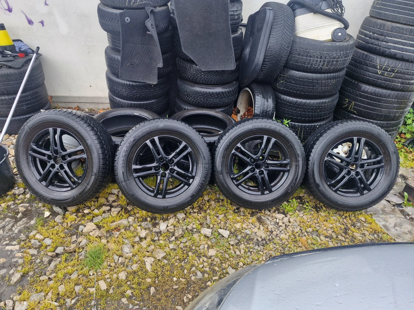 ���� � ������ 235/60R16 | Mobile.bg � ����������� 1