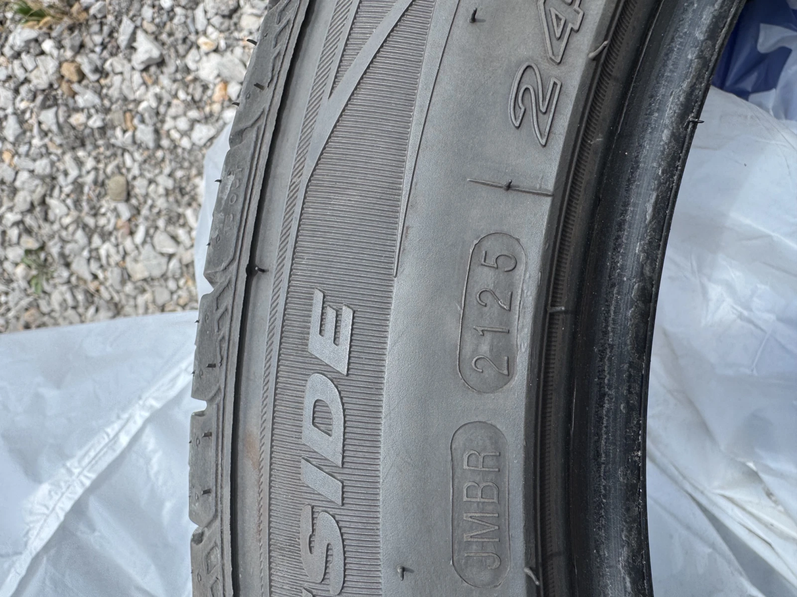 Гуми Летни 245/45R18, снимка 6 - Гуми и джанти - 55058045