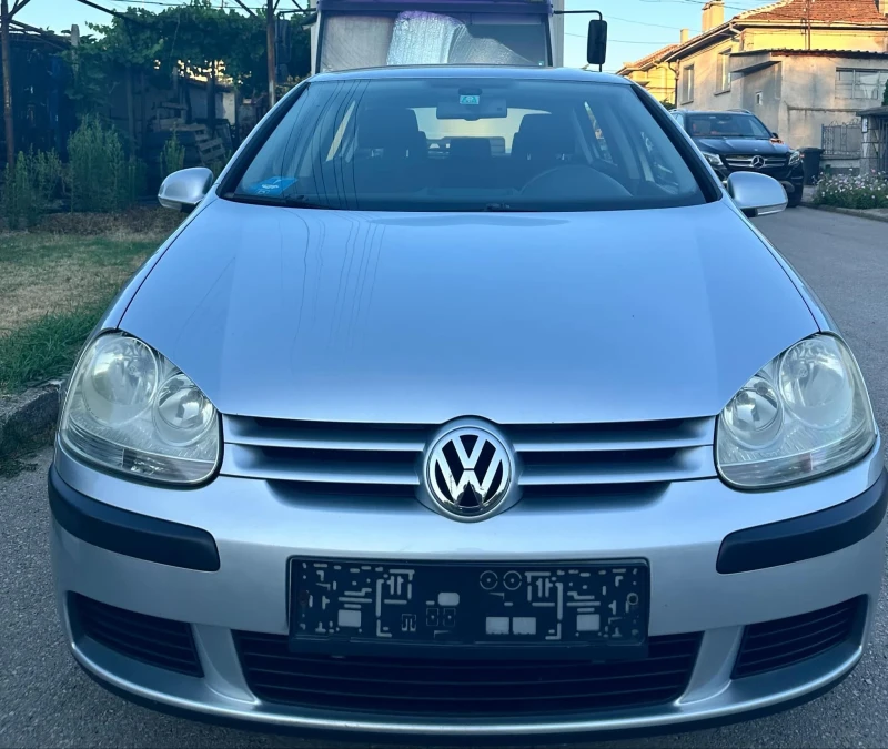 VW Golf 1.4fsi, снимка 2 - Автомобили и джипове - 48646632