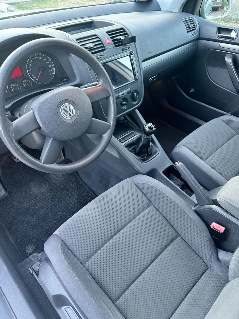 VW Golf 1.4fsi, снимка 8 - Автомобили и джипове - 48646632