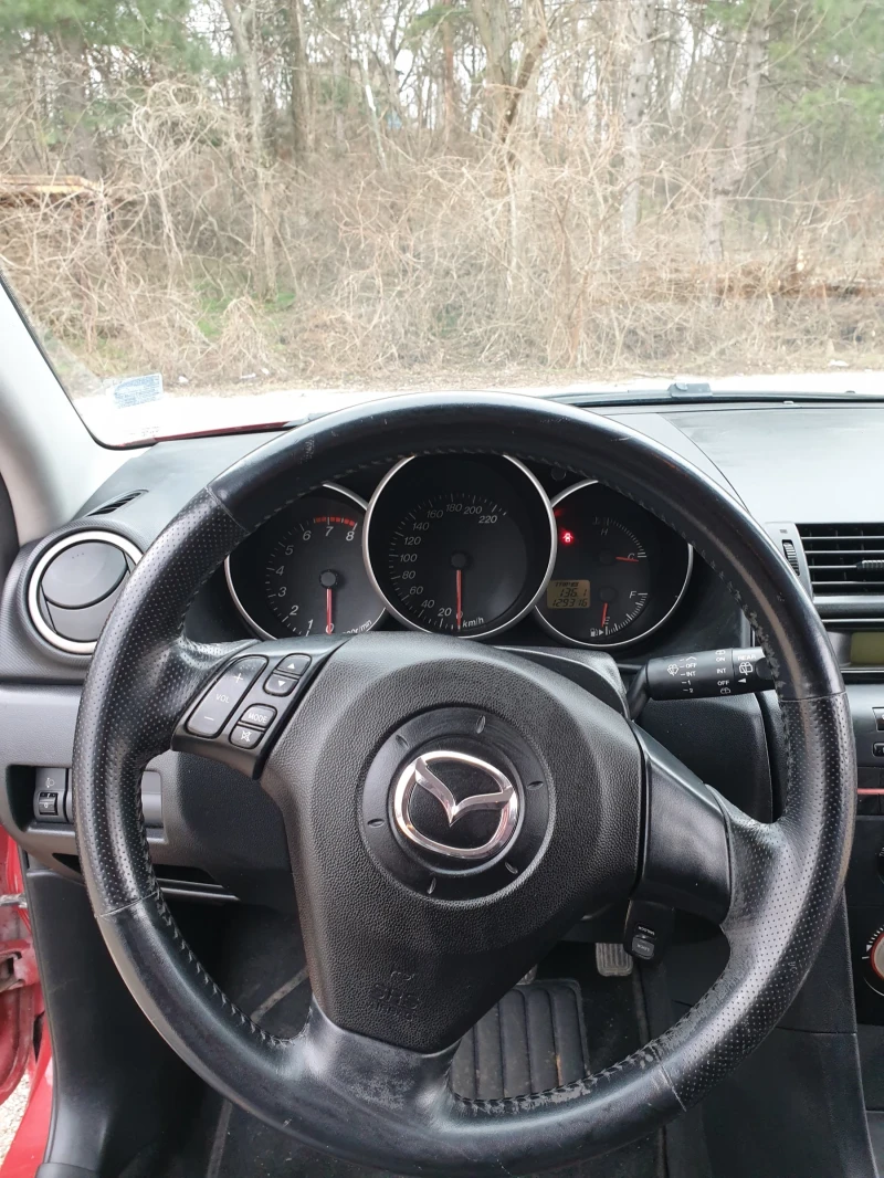 Mazda 3 1.6 105hp, снимка 9 - Автомобили и джипове - 48590387