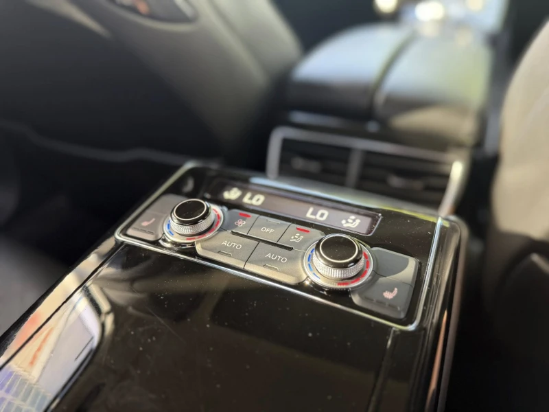 Audi A8 4.2 TDI FULL LED Masage Alkantara, снимка 12 - Автомобили и джипове - 52191503
