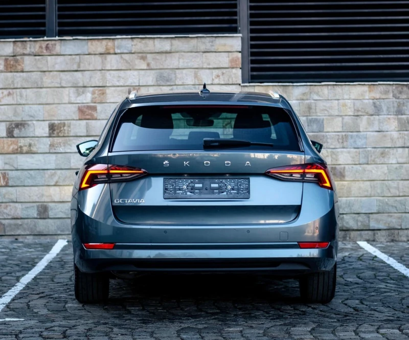 Skoda Octavia 2.0 TDI Automatic_Digital_Cockpit, снимка 6 - Автомобили и джипове - 52774769