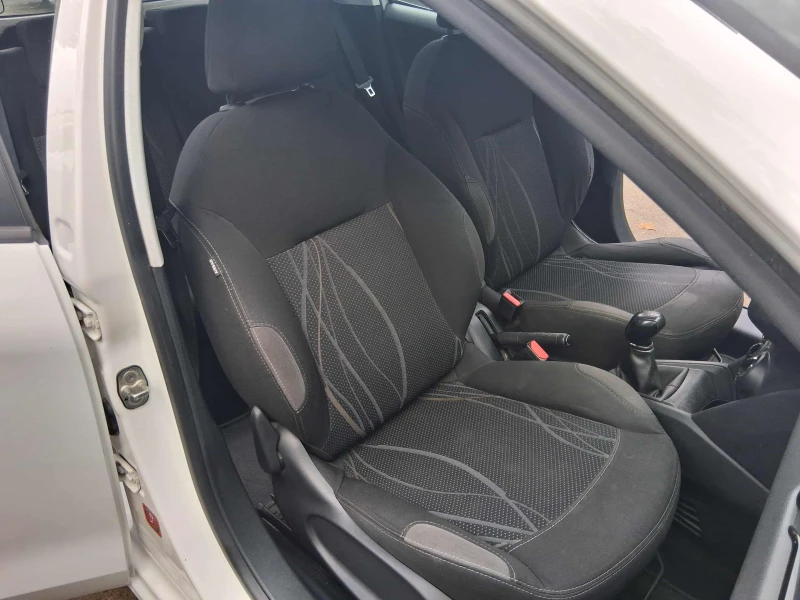 Peugeot 208 1.0 VTI, снимка 8 - Автомобили и джипове - 53263475