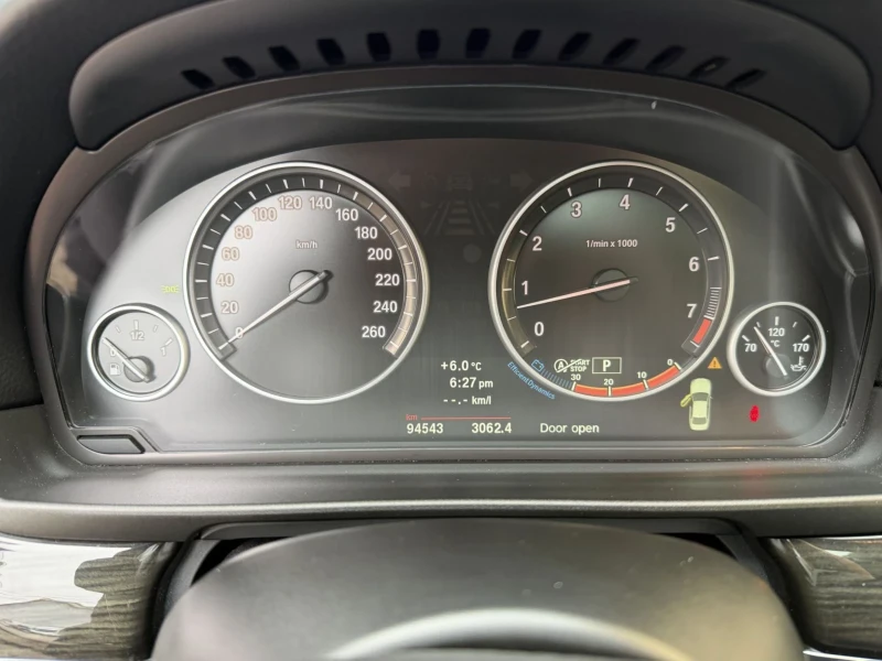 BMW 528 94000 км M-pack , снимка 13 - Автомобили и джипове - 53414931