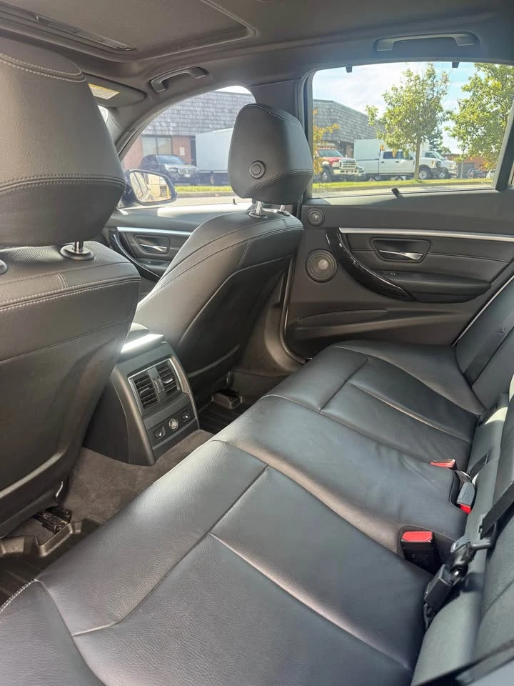 BMW 340 * i* CARFAX *    | Mobile.bg   12