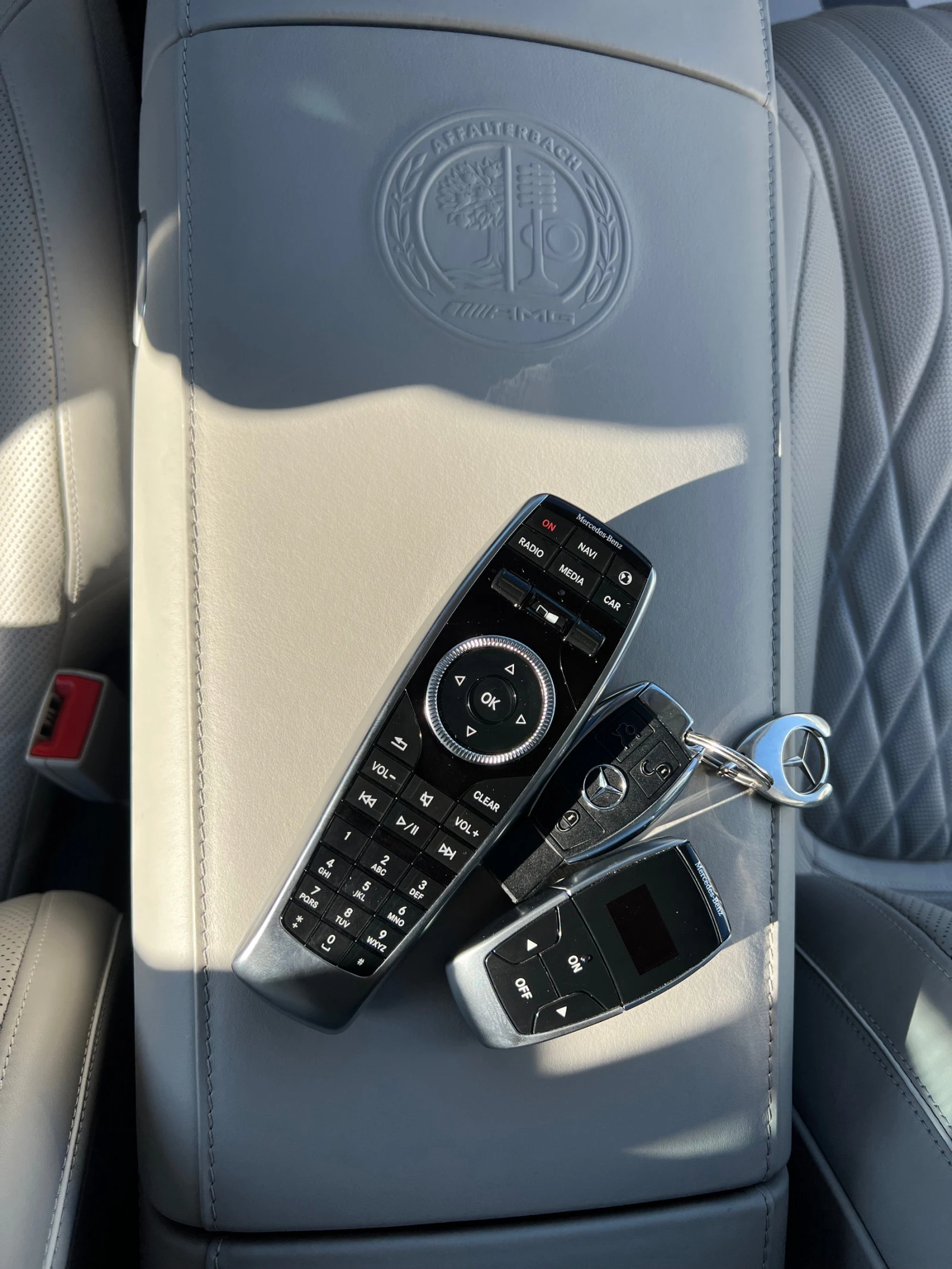 Mercedes-Benz S 63 AMG SWAROVSKI/LED/PANO/KAM/  | Mobile.bg   16