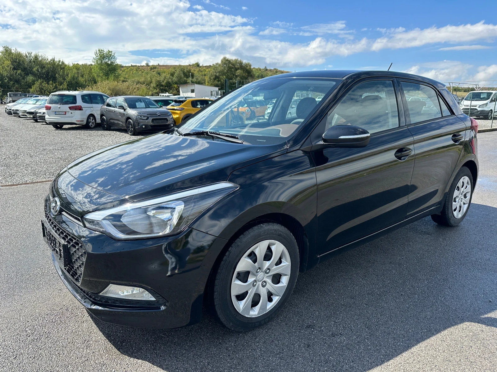 Hyundai I20  - изображение 3