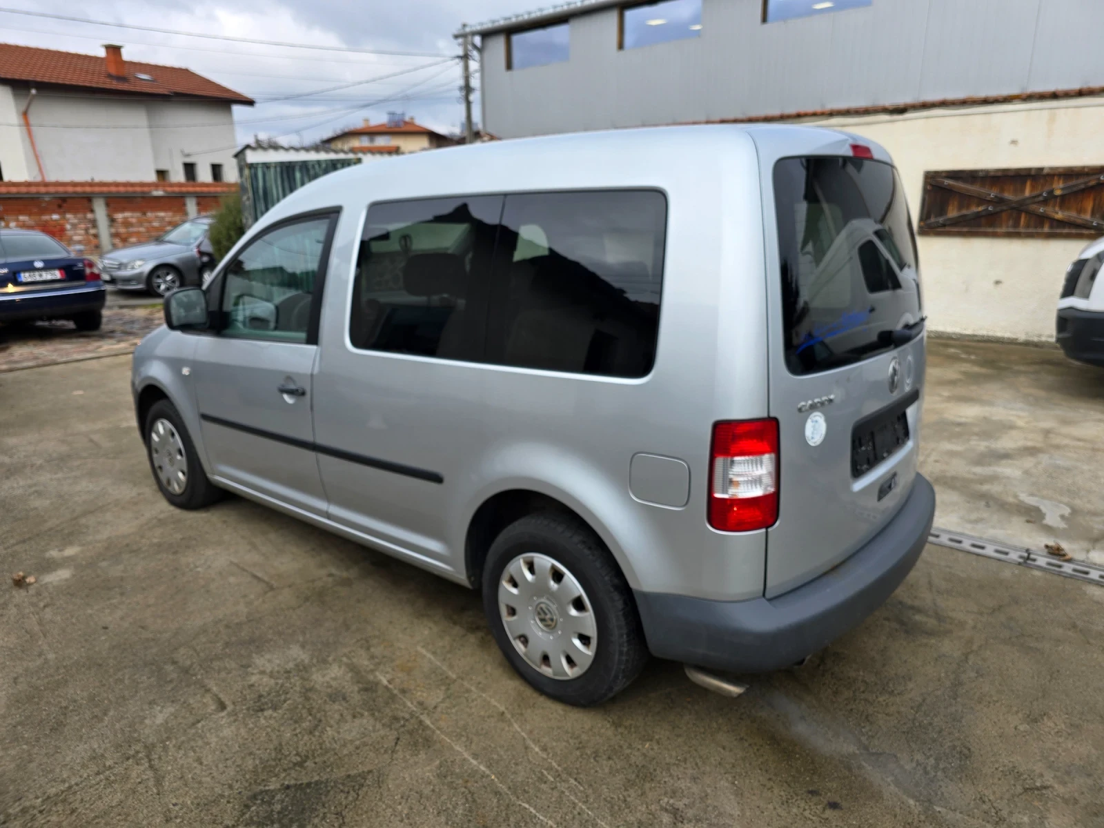 VW Caddy 2.0i GERMANY МЕТАН - изображение 8